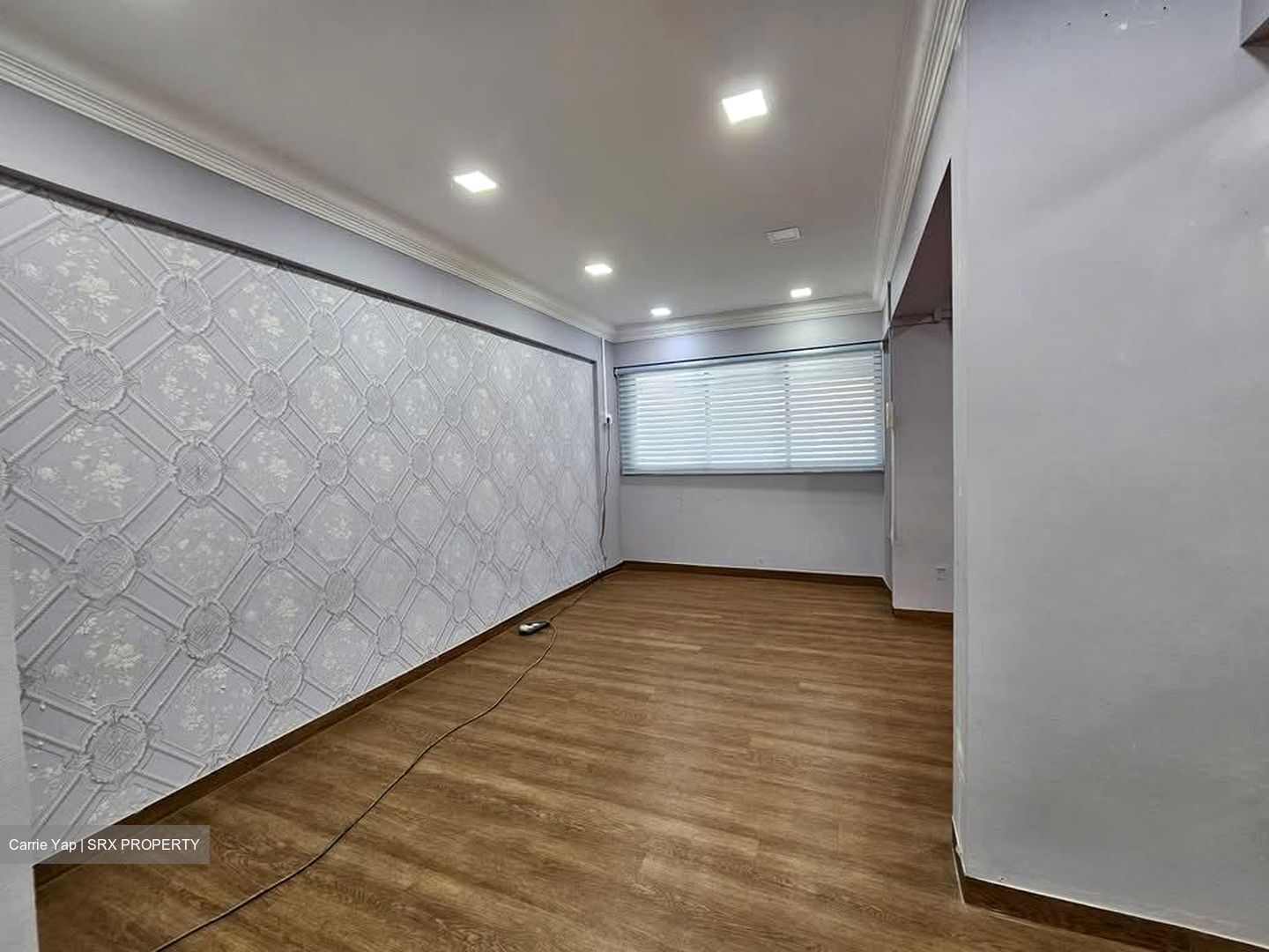 Jurong East Avenue 1 (D22), Shop House #566892861